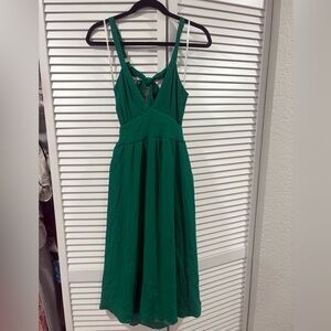 Lulu's Vibrant Green Tie-Back Midi Dress
